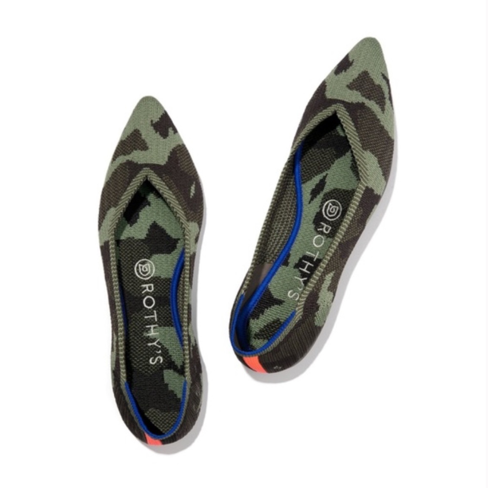 New Rothy’s Olive Camo Pointed Toe Flats SZ 9